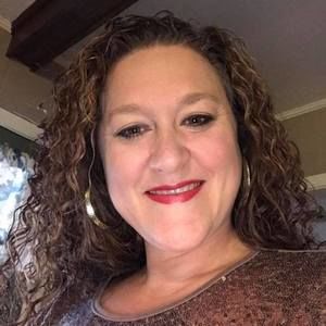 Meet your Posher, Lindsey